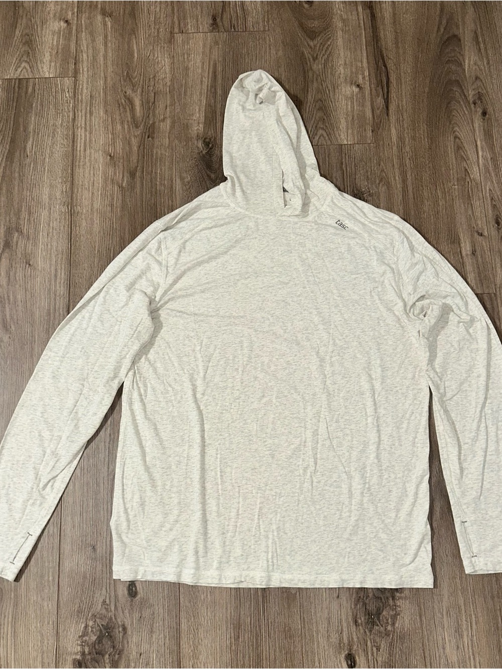 TASC Shirt Pullover Light Gray Hooded Long-Sleeve Performance Shirt NWOT